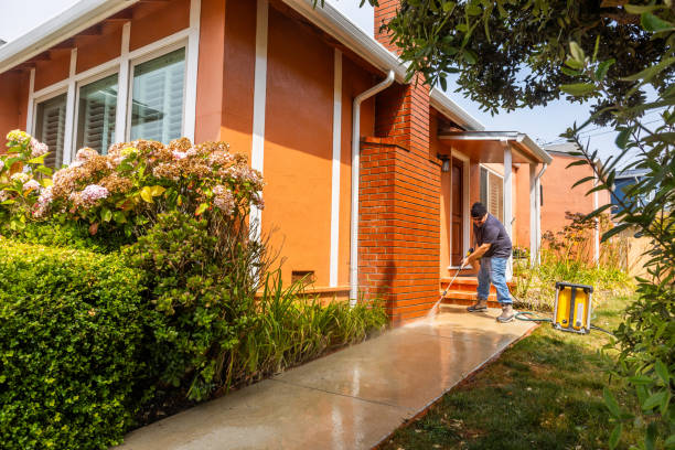 Best Pressure Washing Contractors  in West Allis, WI
